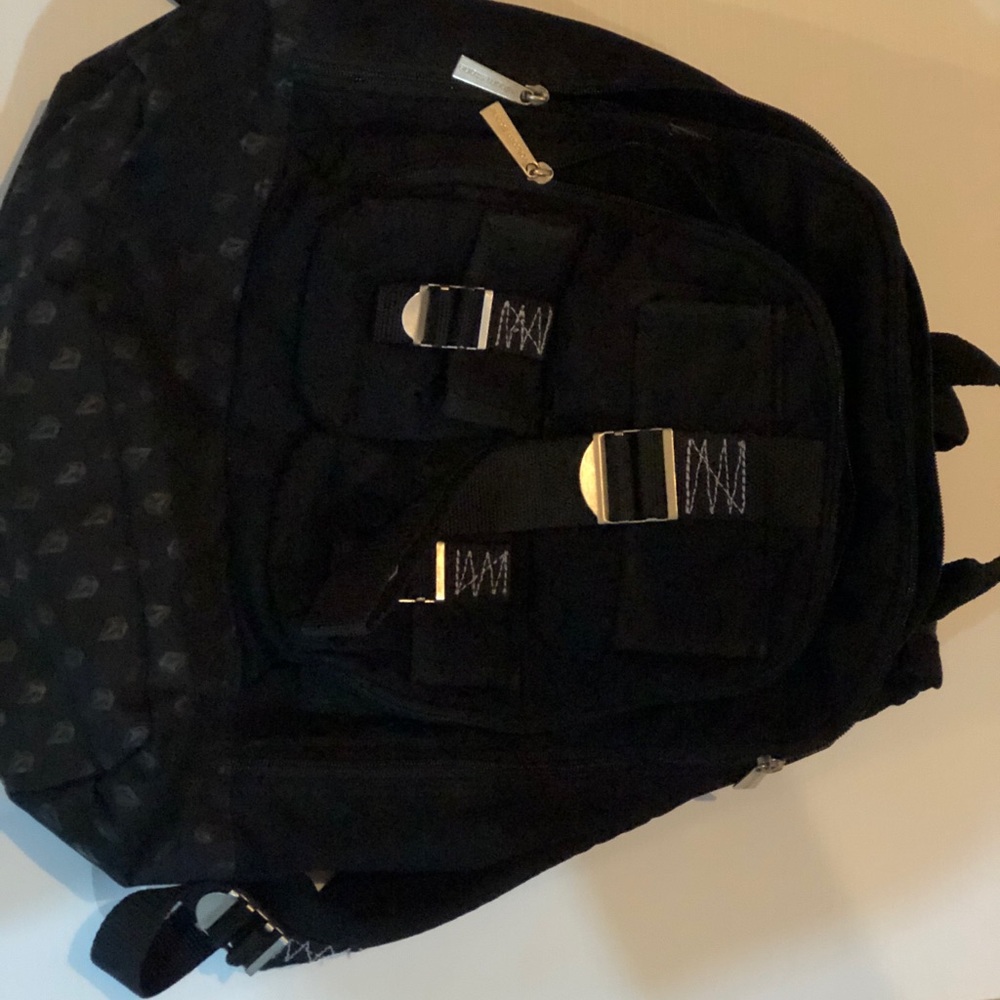 Black volcom backpack